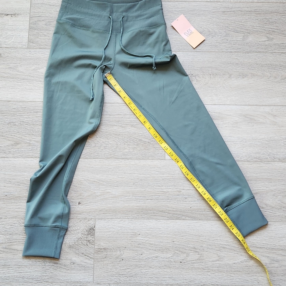 Flex Time by Thrive Societe Sage Green  Drawstring Leggings Womens Medium Yoga - Picture 9 of 9